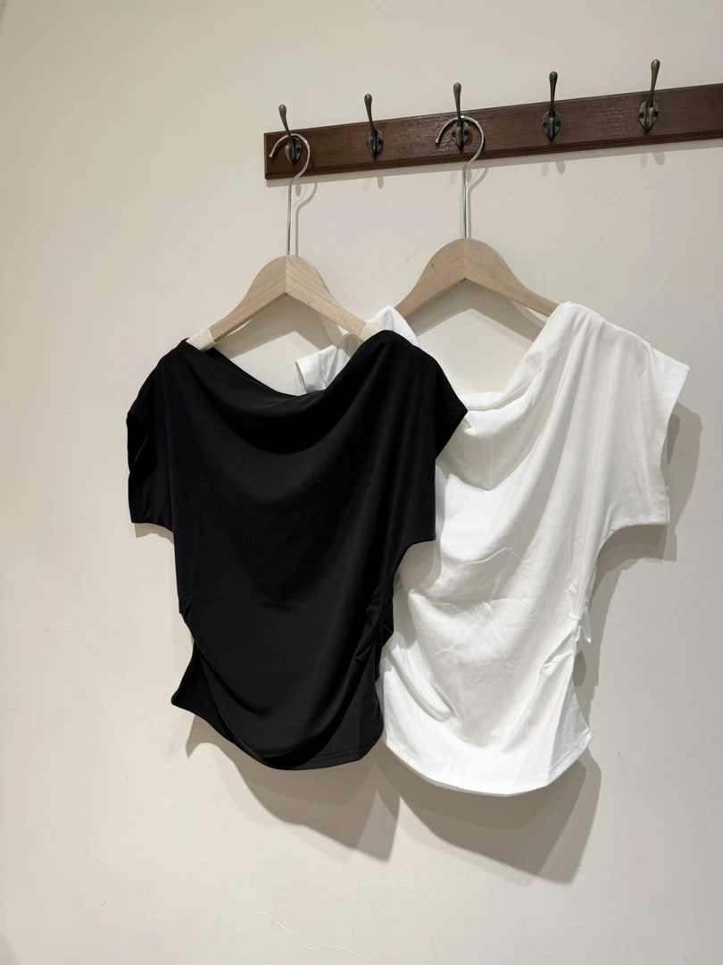 斜肩t 面料轻薄亲肤