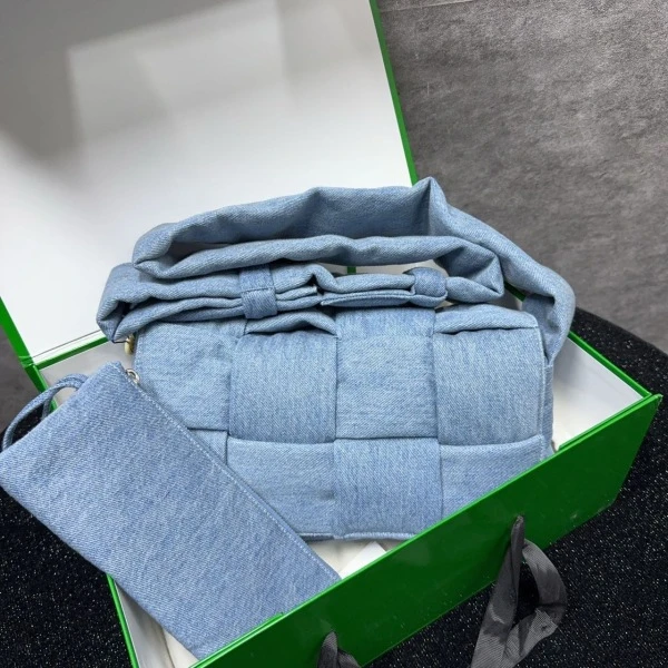 95新/包包/葆蝶家/250606SW0012