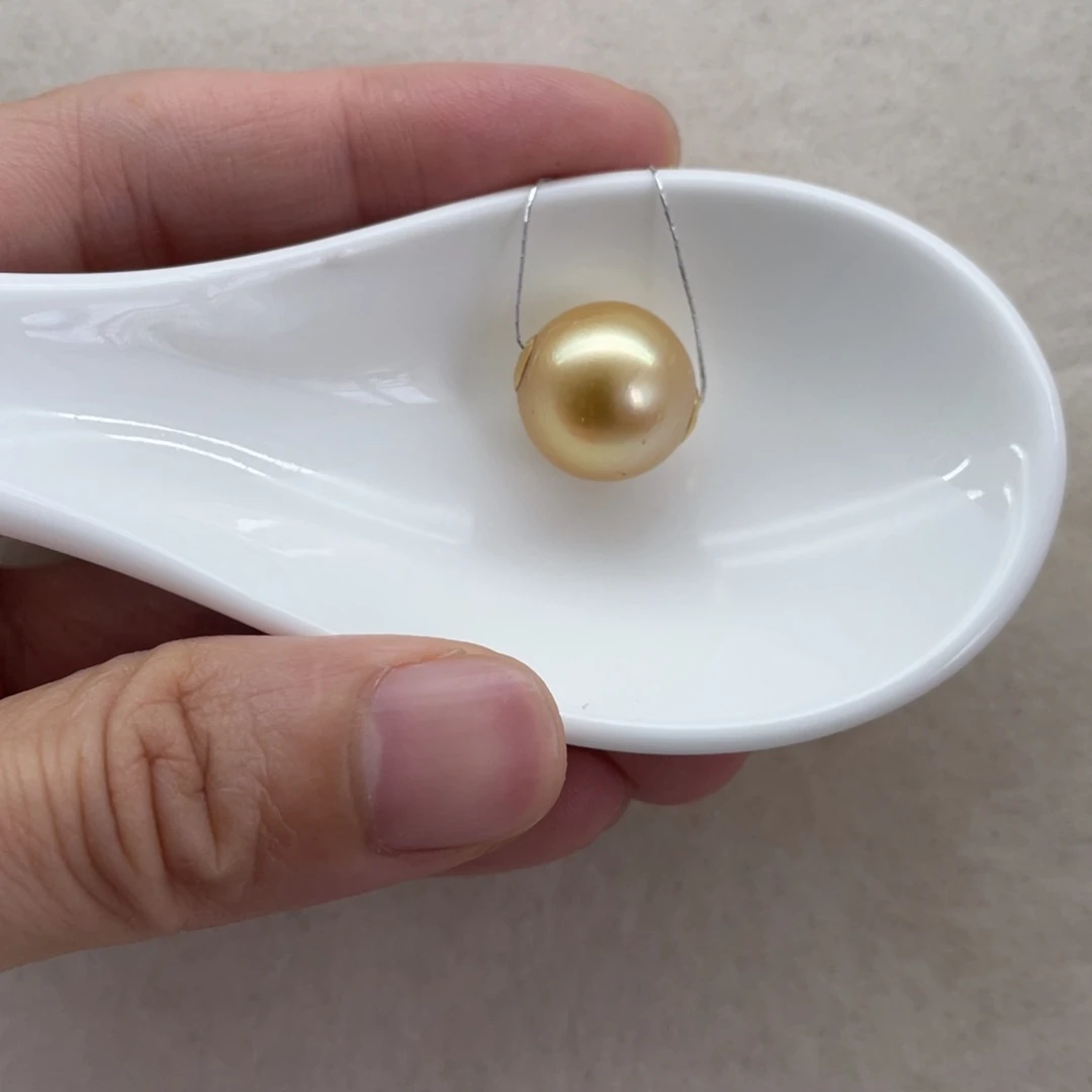 海水珍珠18K金镶嵌颈饰13.5 mm