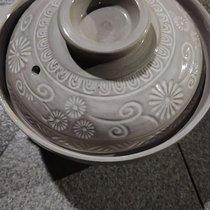 瓷片陶瓷盘子碗啥都有
