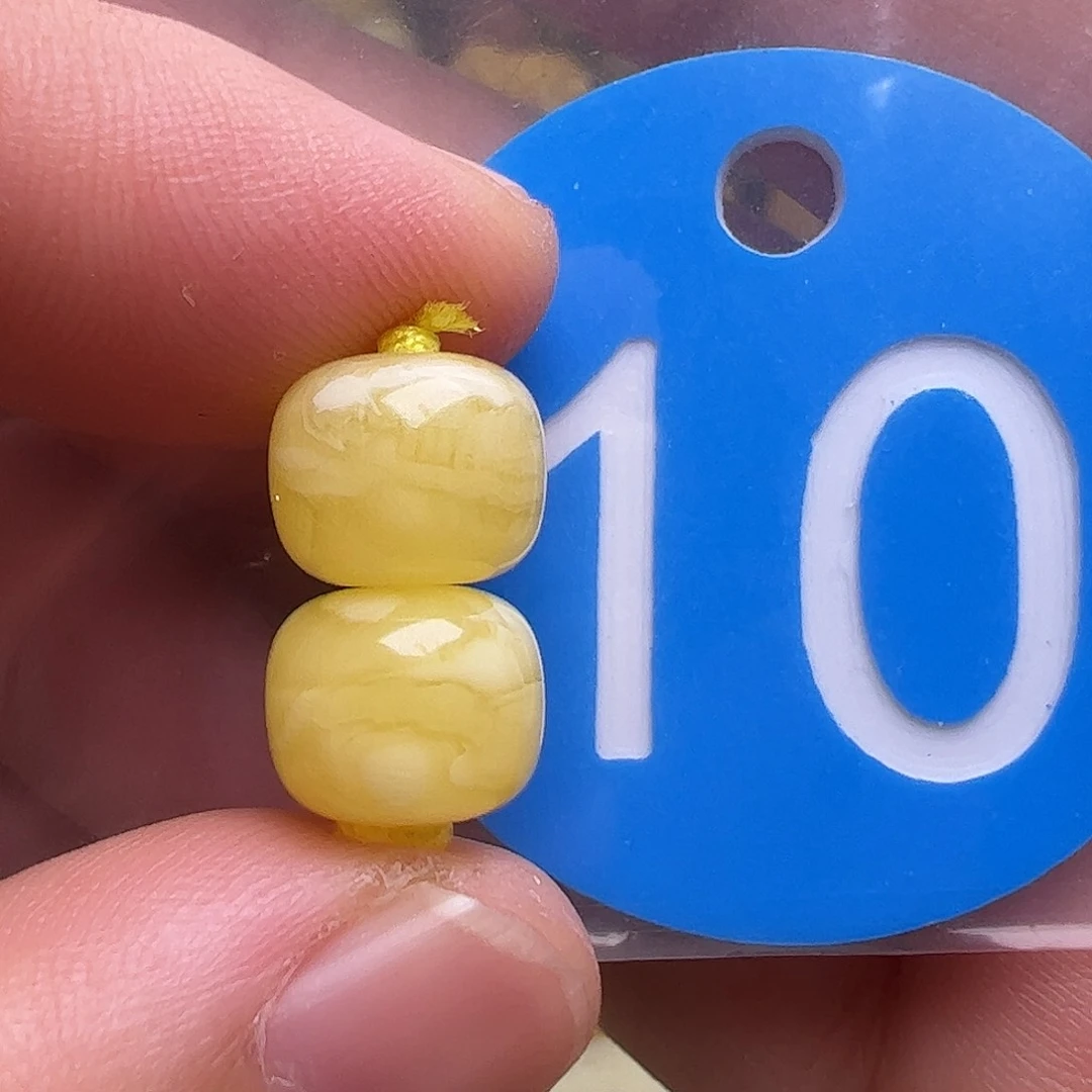 未镶嵌蜜蜡裸石9.2m m