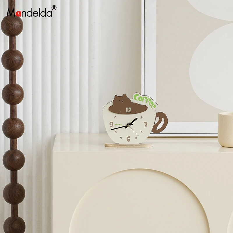 Mandelda入户玄关时钟摆件客厅创意可爱卡通猫咪咖啡杯桌面装饰品