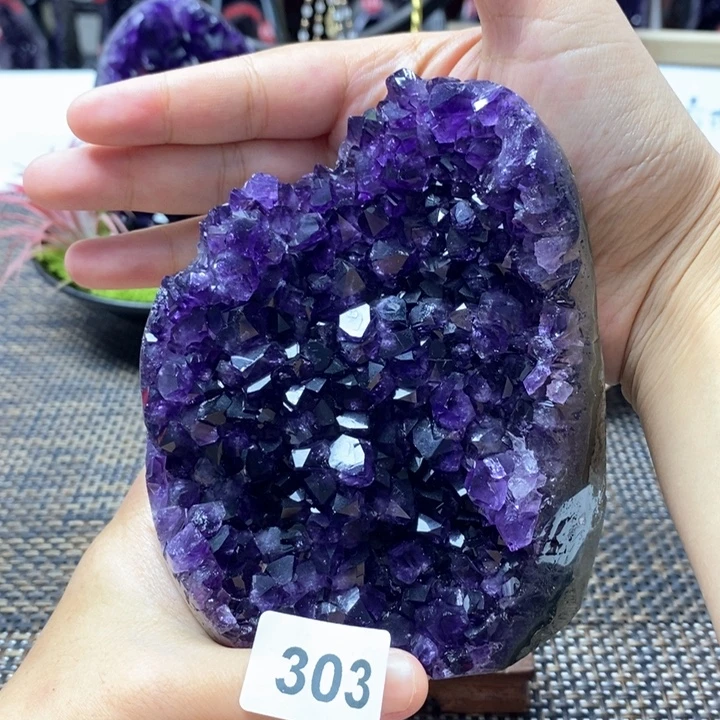 未镶嵌大型摆件（非配饰）水晶