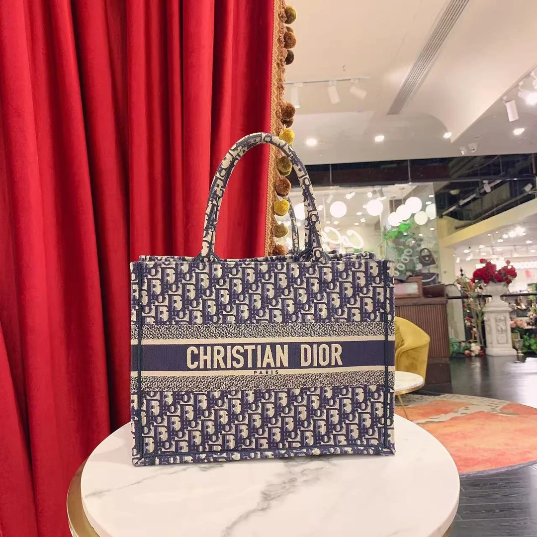 95新 DIOR/迪奥 GGStote托特中号蓝色帆布老花芯片款22年86058721