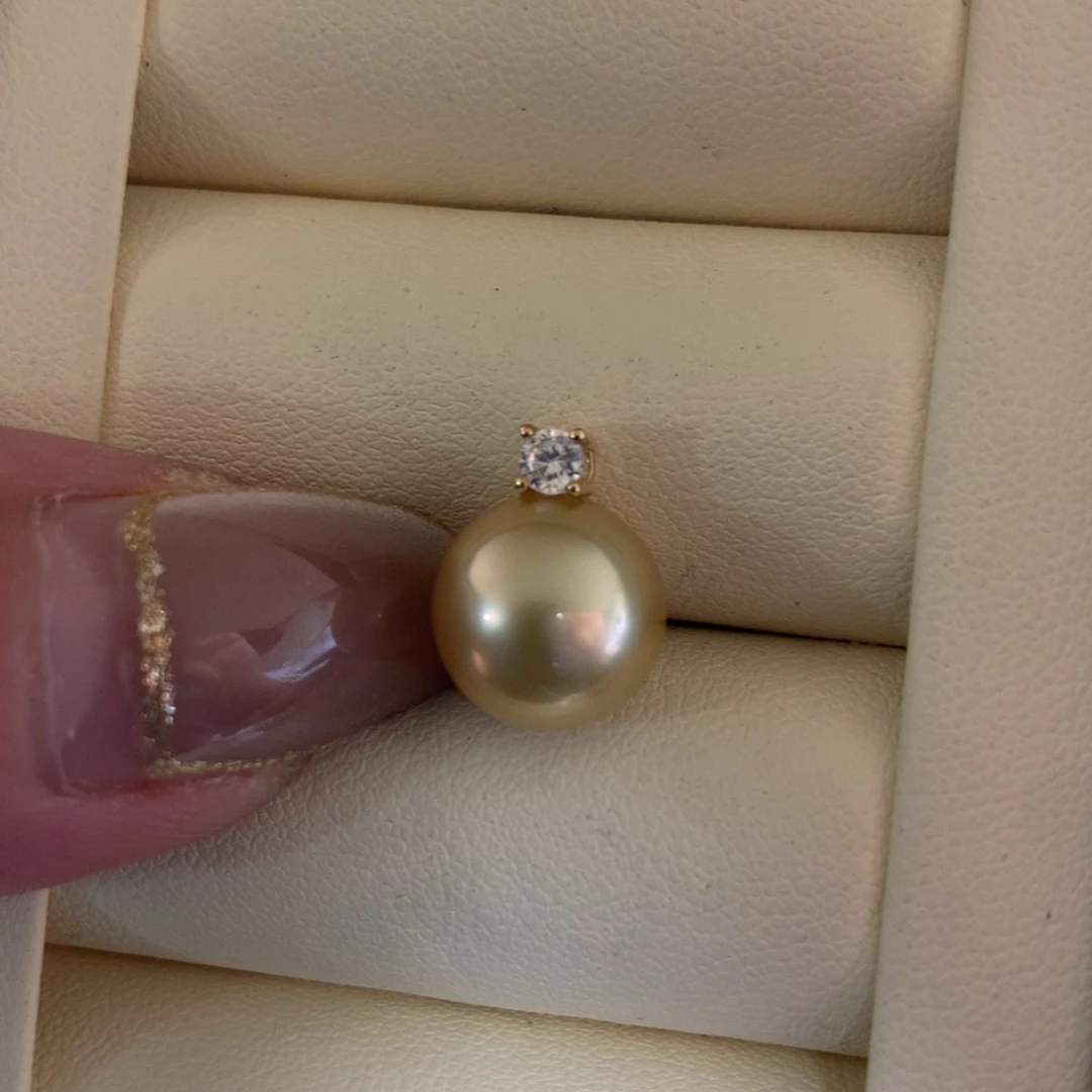 海水珍珠18K金镶嵌颈饰