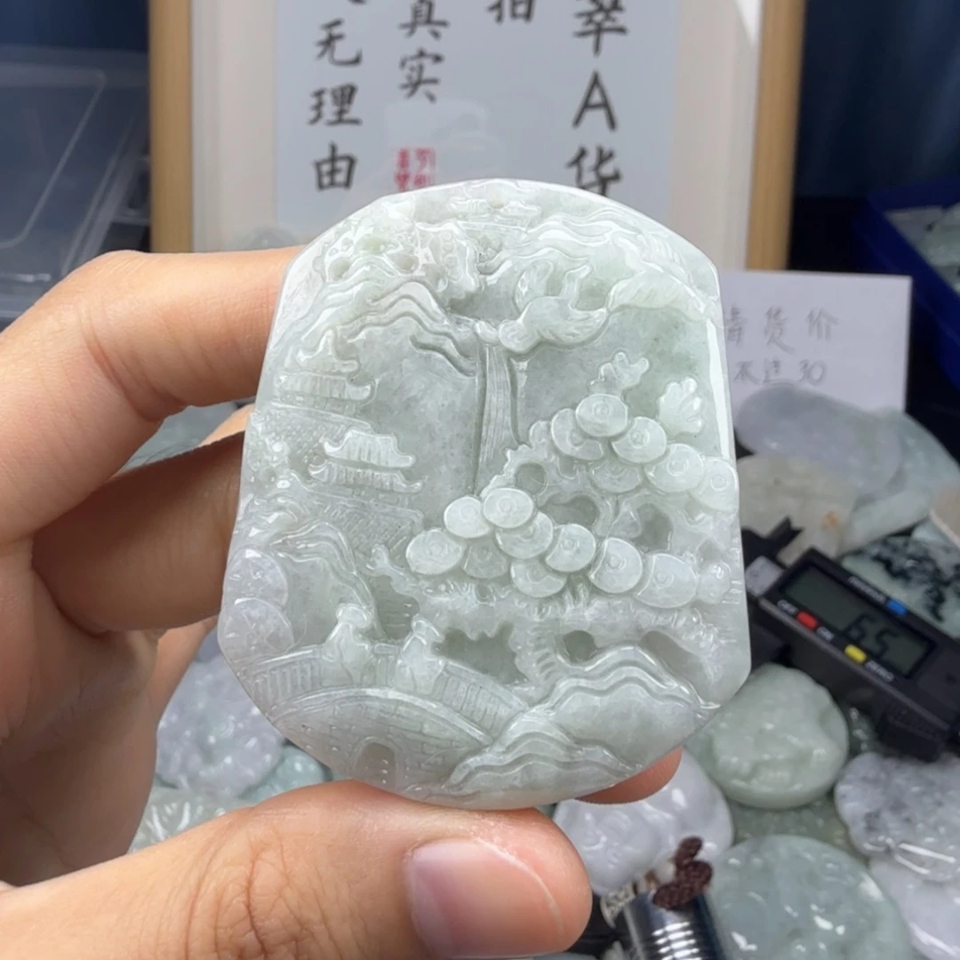 颈饰未镶嵌翡翠翡翠