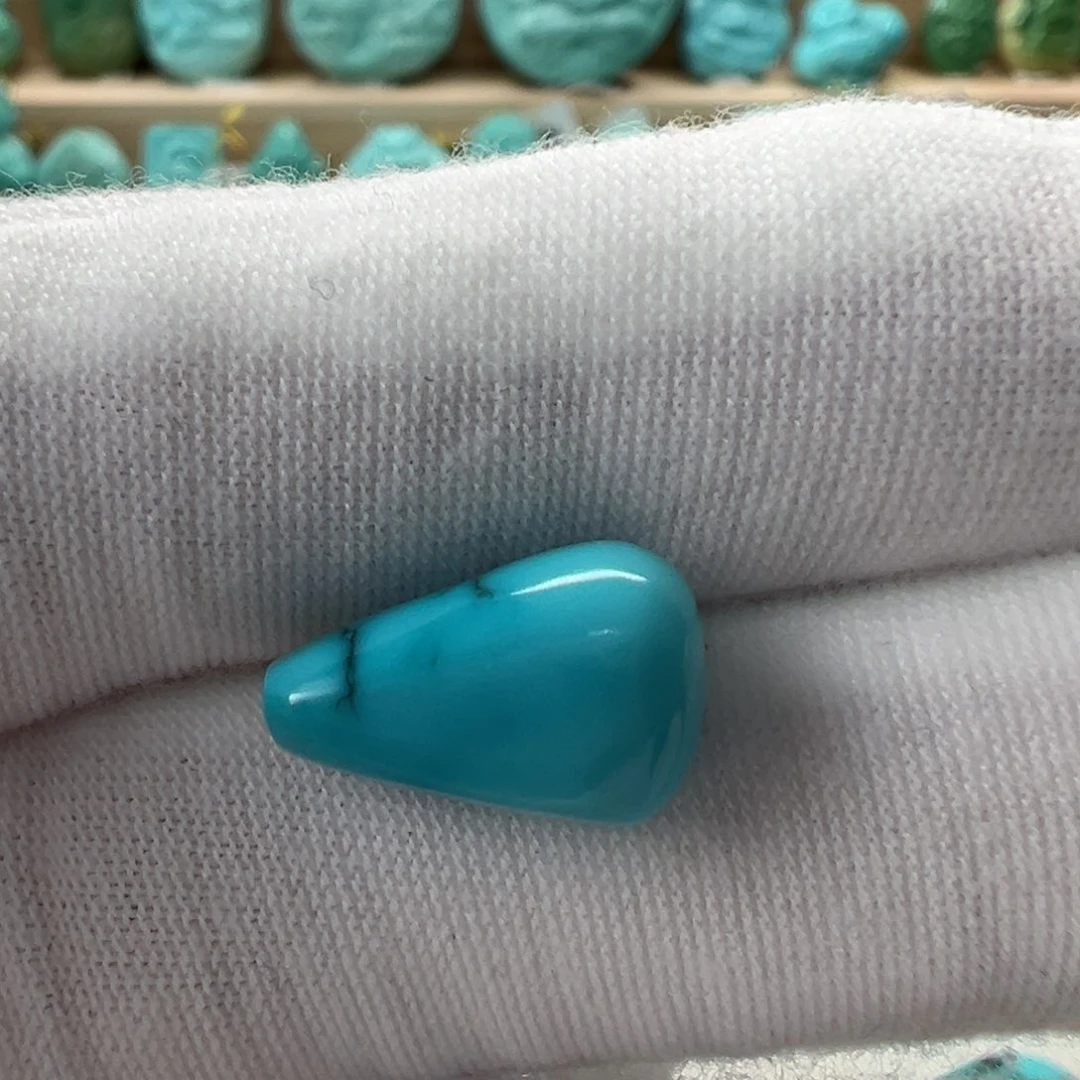 未镶嵌绿松石随形8.9mm