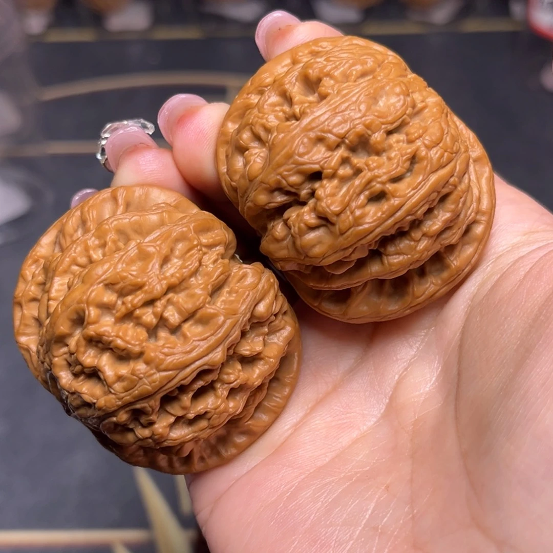 珏***玥吊坠文玩核桃大粗筋