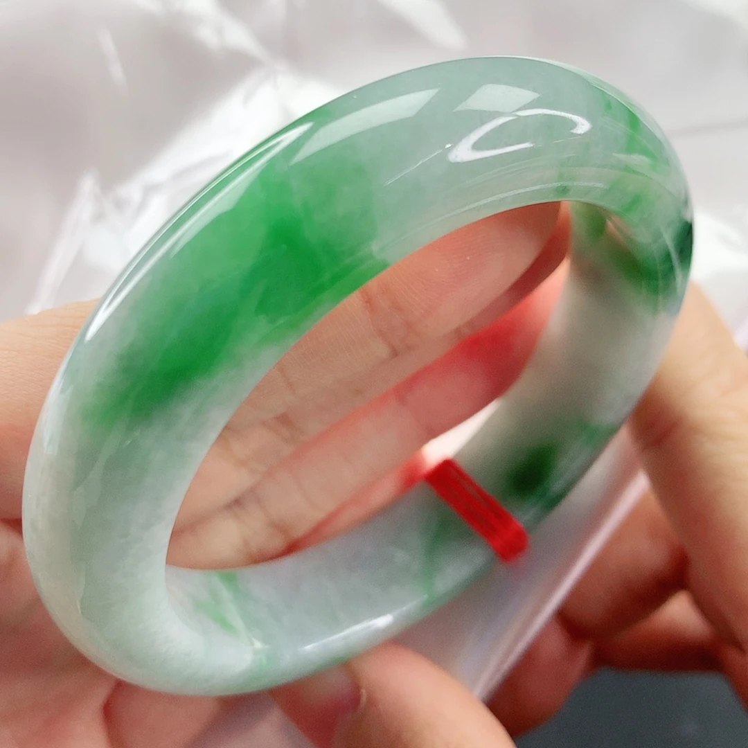 翡翠手镯未镶嵌，005