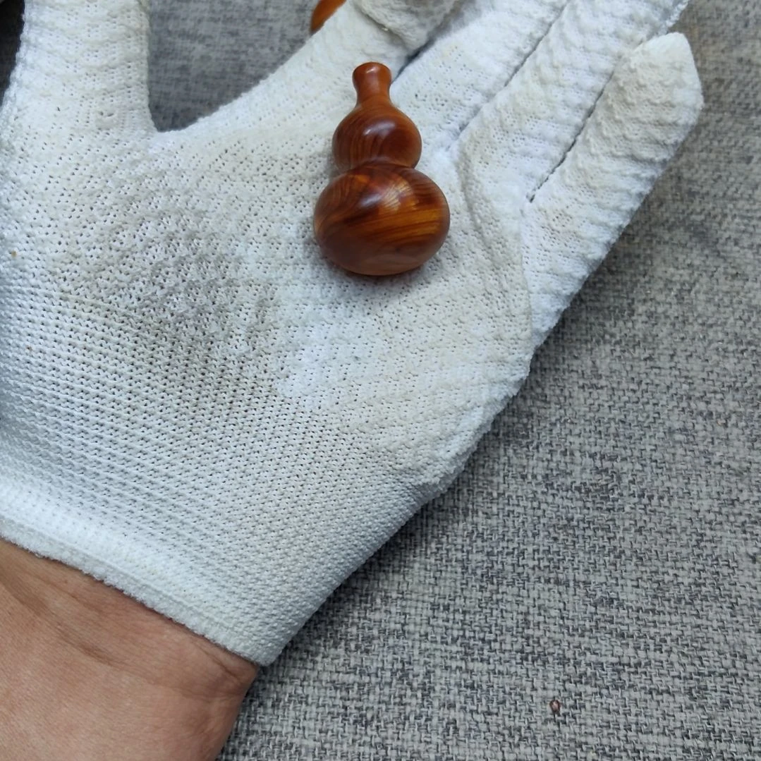 ****.太行崖柏手工艺品
