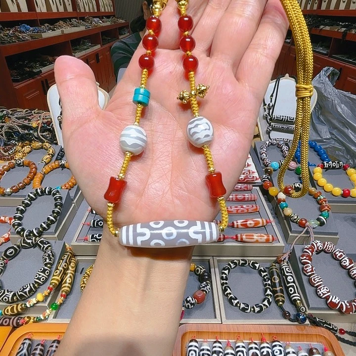 未镶嵌玛瑙/玉髓珠宝奇石