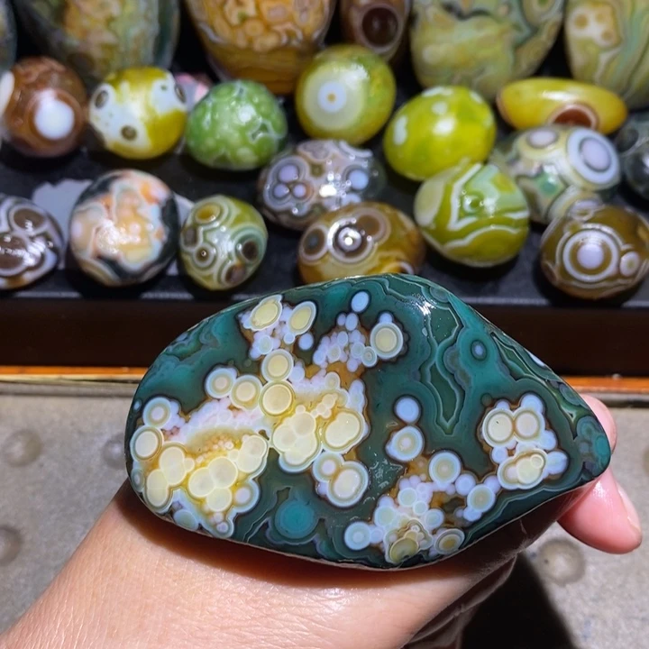 未镶嵌玛瑙/玉髓珠宝半成品辉