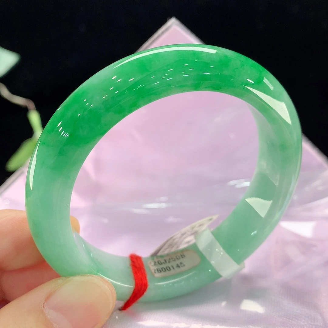 翡翠未镶嵌手镯0145