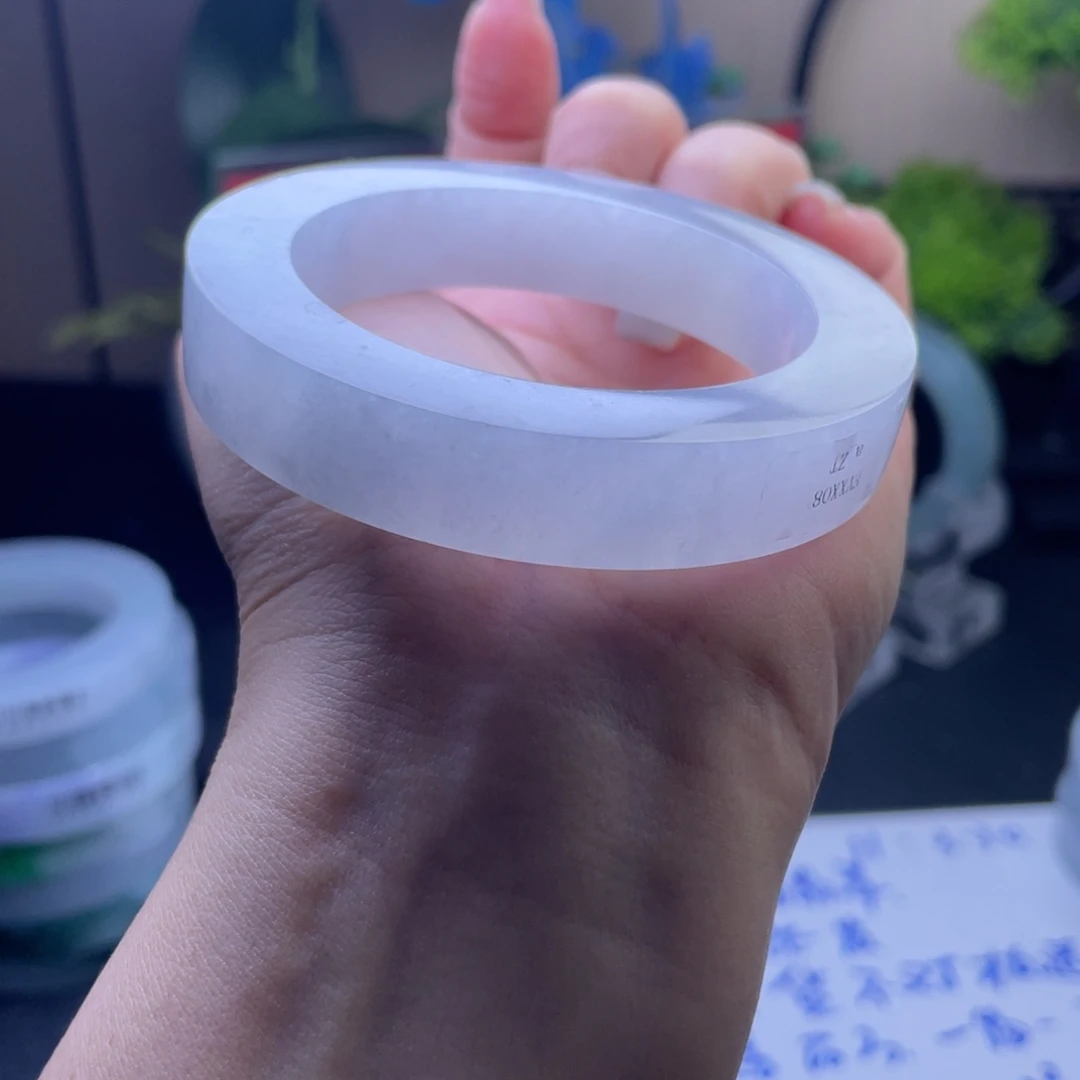 ****舒未镶嵌定制翡翠多样性