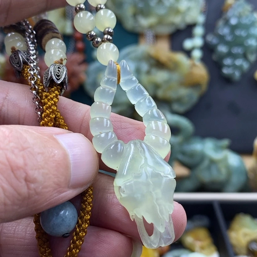 【闪购商品】未镶嵌岫玉吊坠