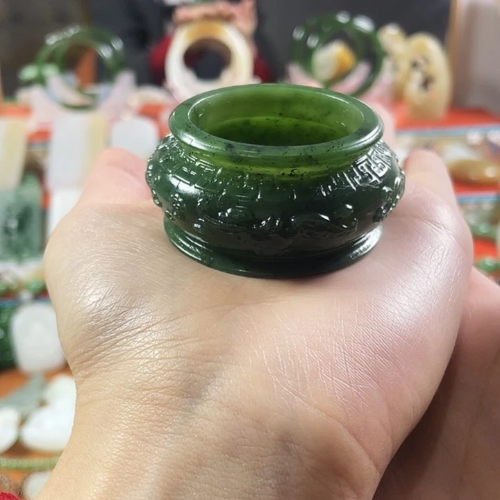 和田玉（碧玉）未镶嵌摆件