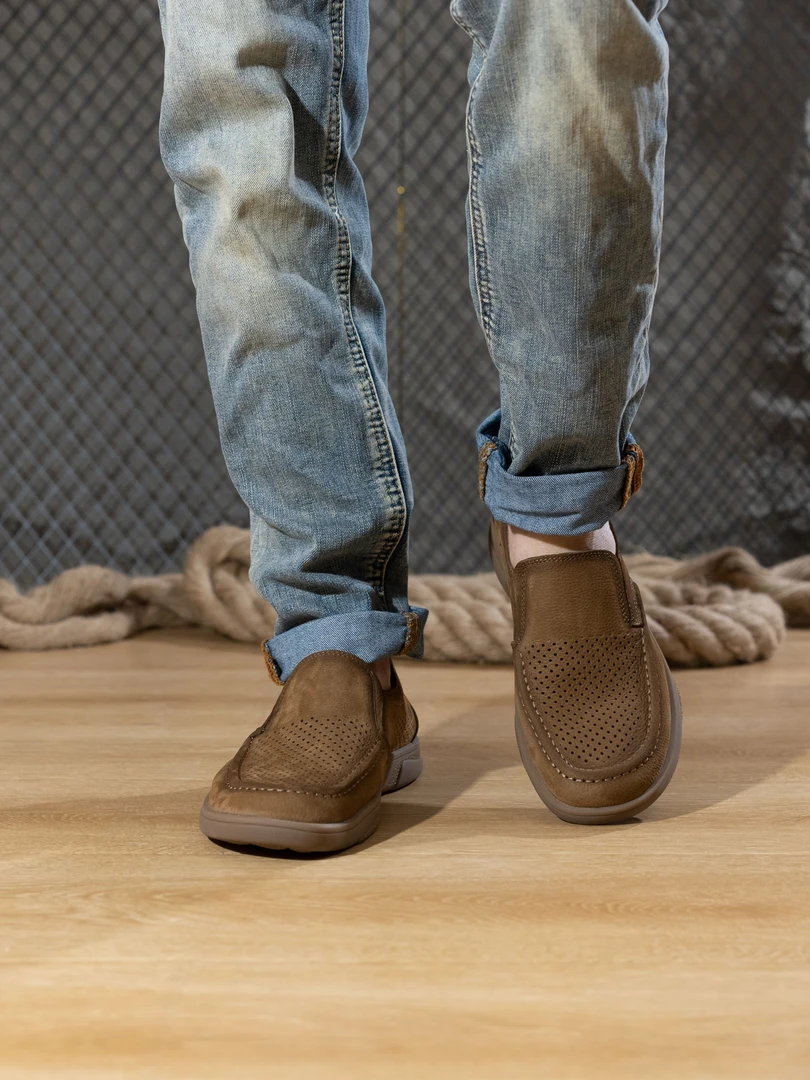 镂空打孔洞洞鞋磨砂头层牛皮夏季透气休闲男鞋皮鞋真皮90921-1