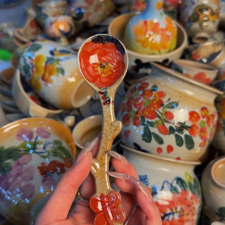 瓷片手工手绘陶瓷细微不一样