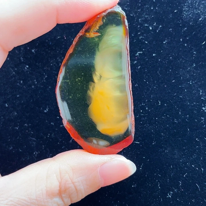 琥珀未镶嵌戒指吊坠