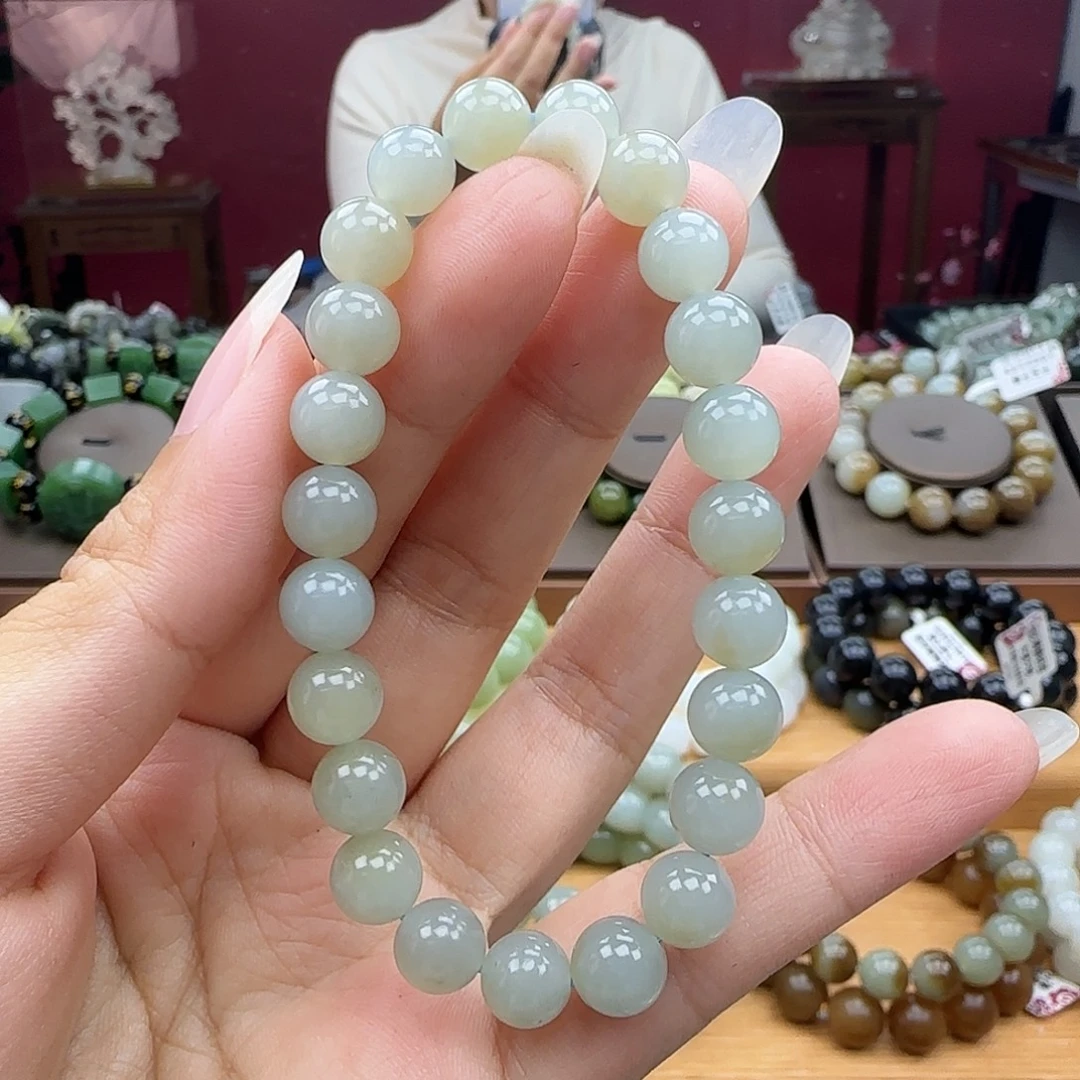 和田玉未镶嵌手串