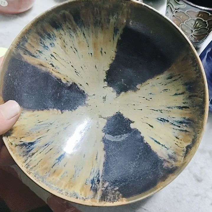 瓷片五厂，七厂各种摆件，瓷片，均有瑕疵！