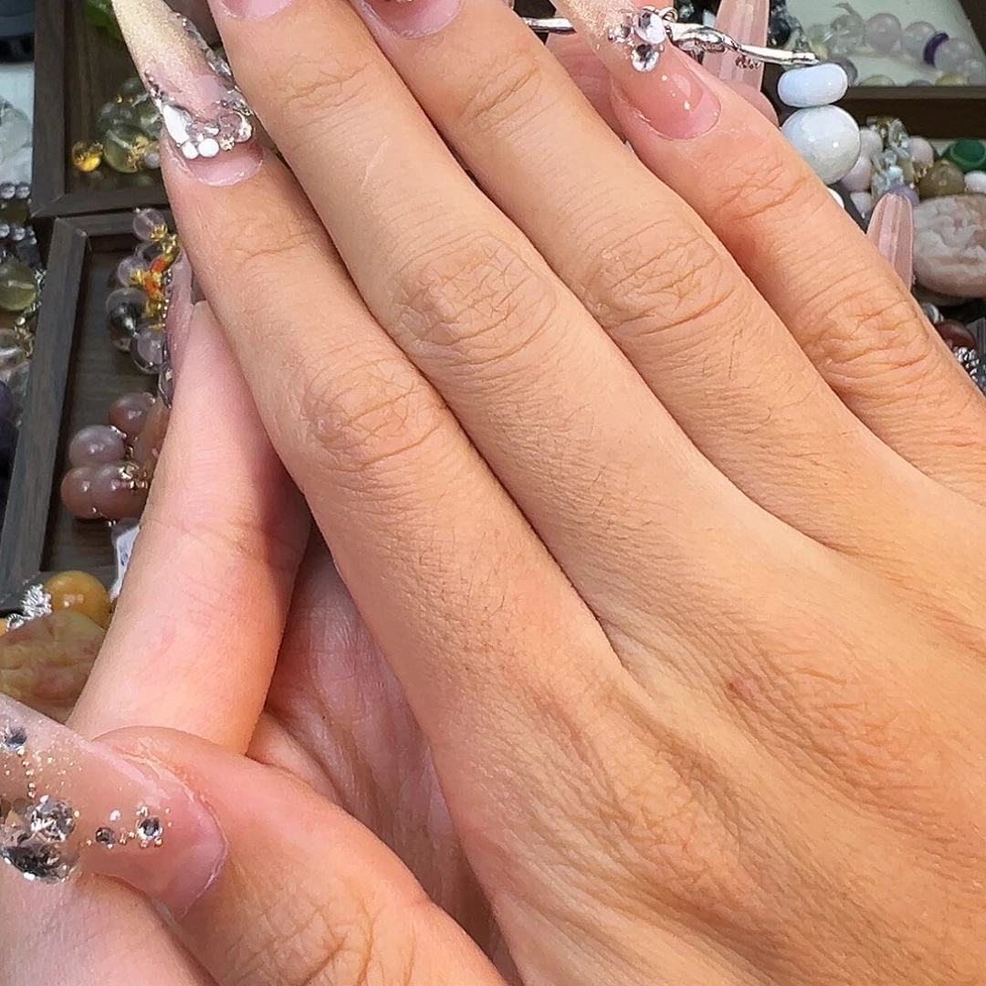 鹅***心手串水晶合金水晶