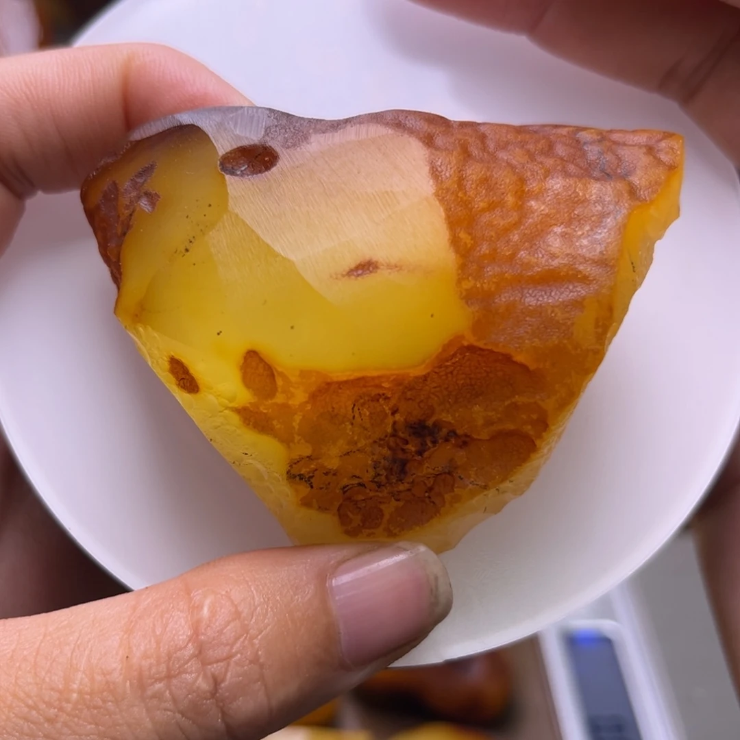你***子定制琥珀未镶嵌琥珀蜜蜡原石定制有瑕