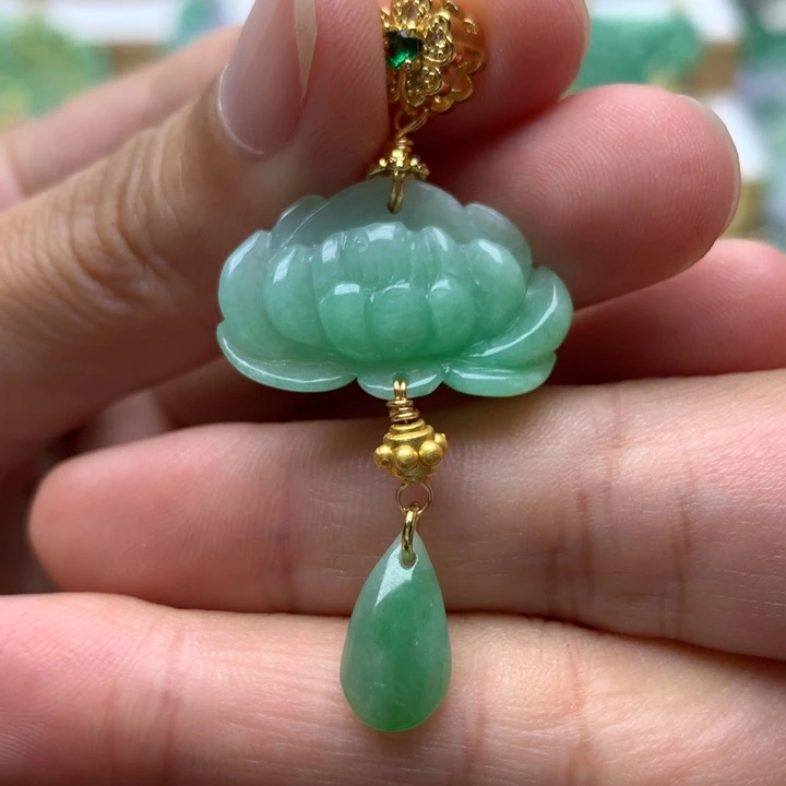 颈饰未镶嵌翡翠翡翠