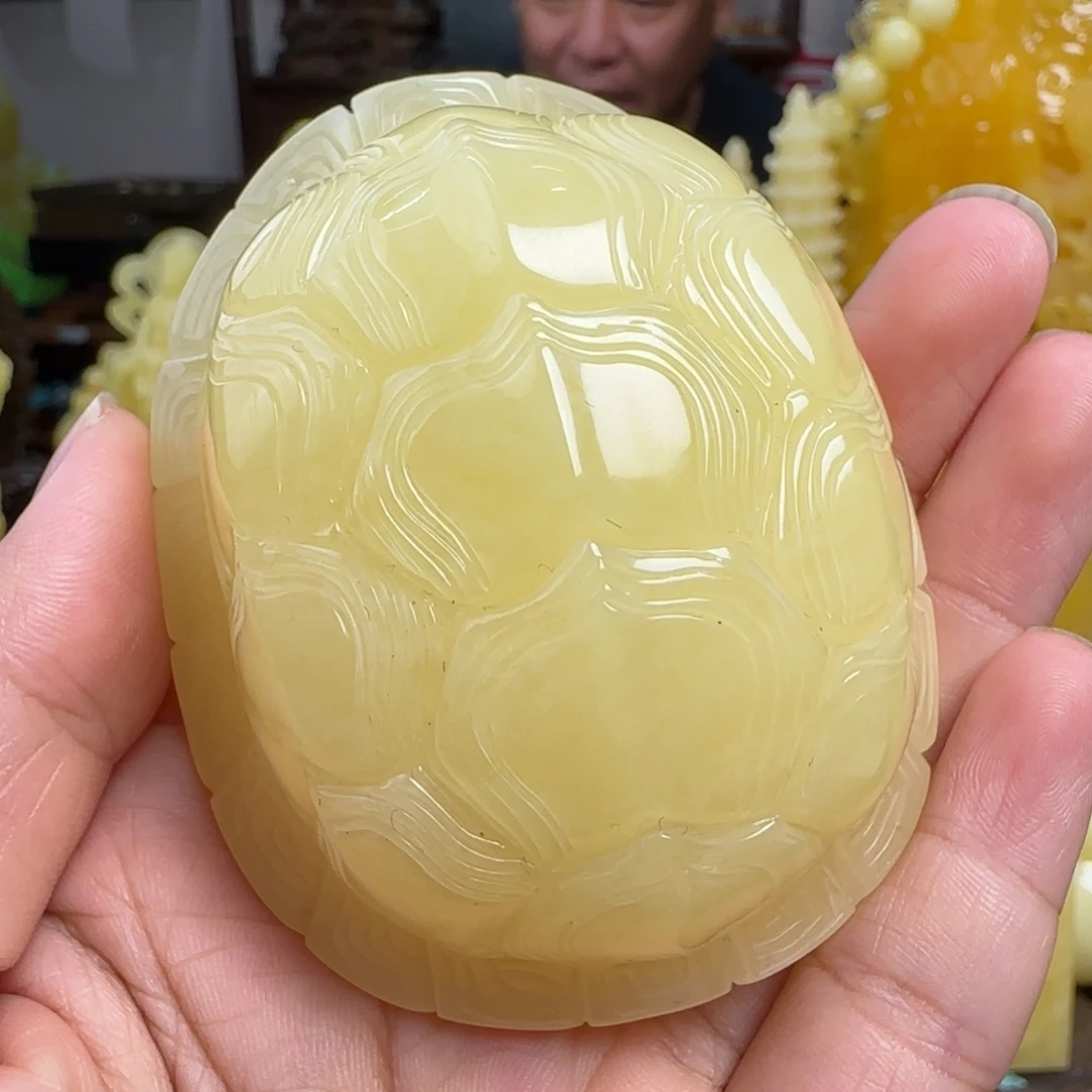 蜜蜡未镶嵌珠宝奇石