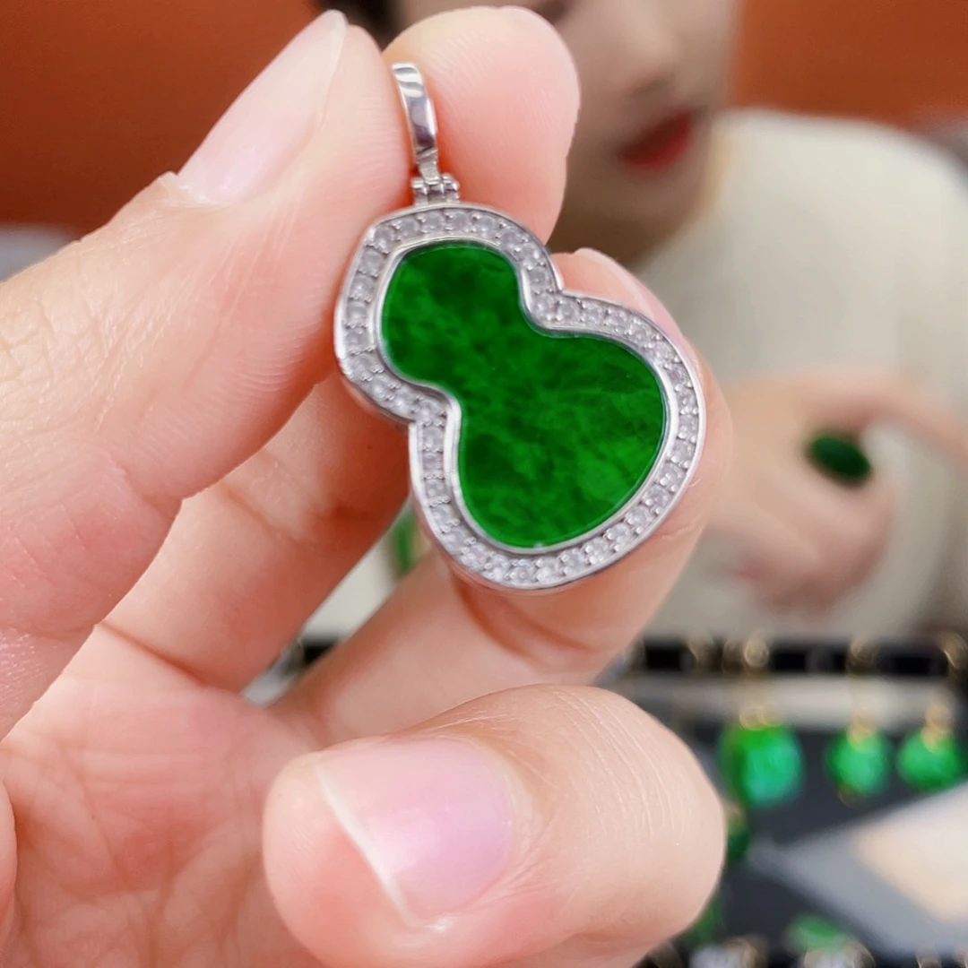 翡翠银S925镶嵌耳饰