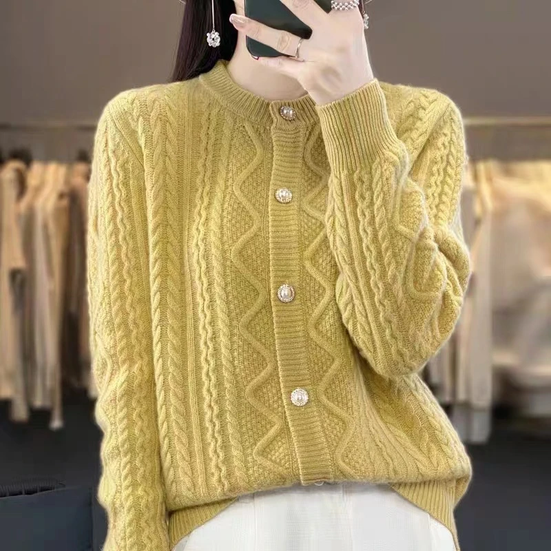 2025春季新款高级感圆领麻花毛衣外套长袖立领纯色针织开衫女上衣