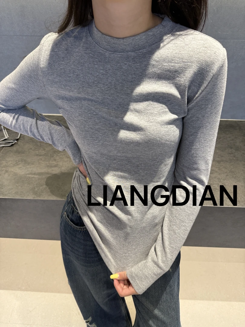 简约正肩圆领长袖T