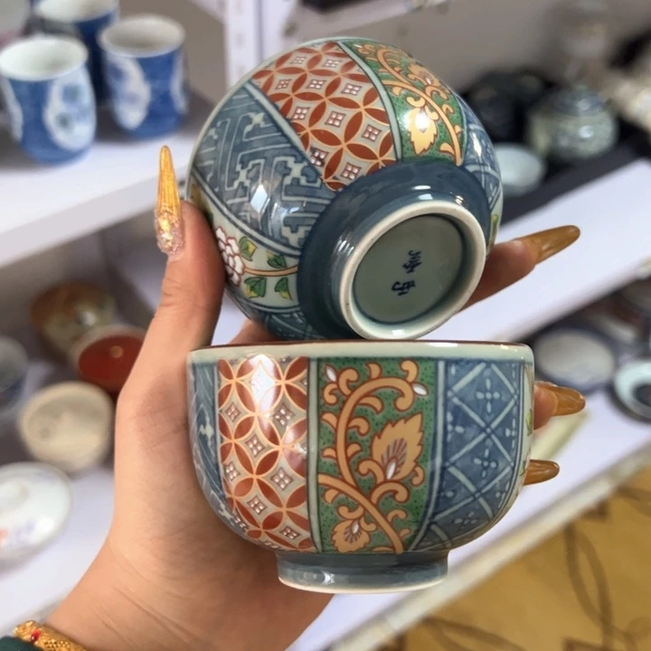 盖碗瓷器直播放漏中