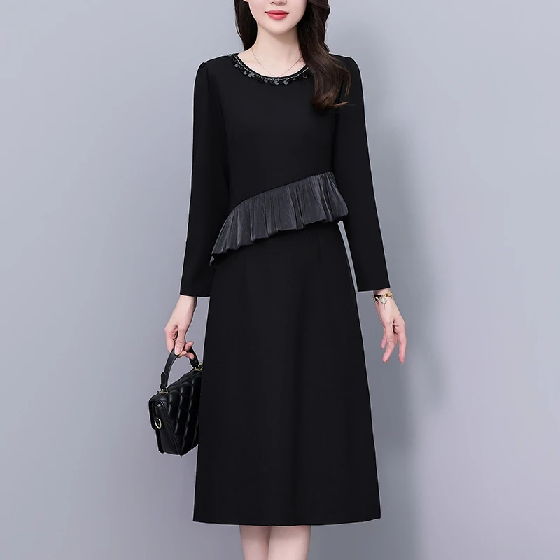 高级感时尚洋气黑色连衣裙子遮肚显瘦大码女装胖mm长袖春秋季裙子