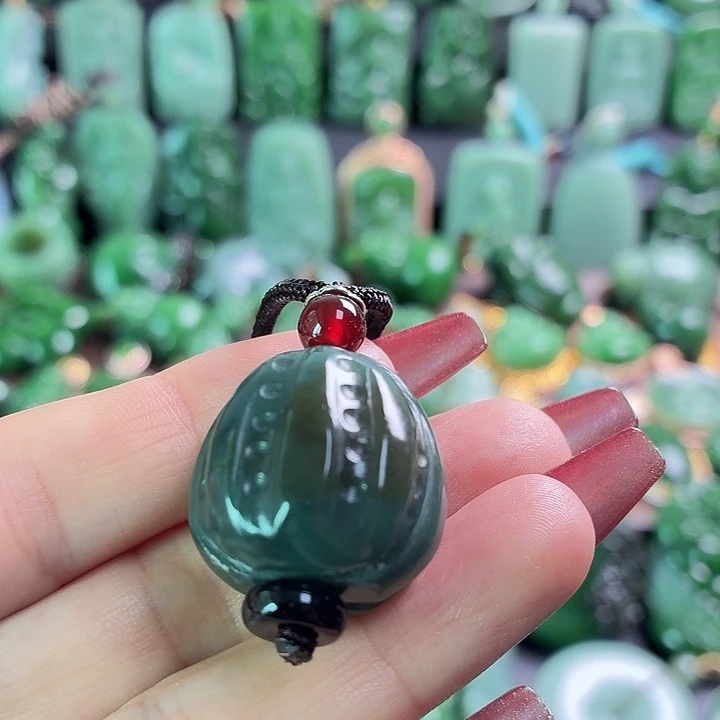 幸***星和田玉未镶嵌挂件