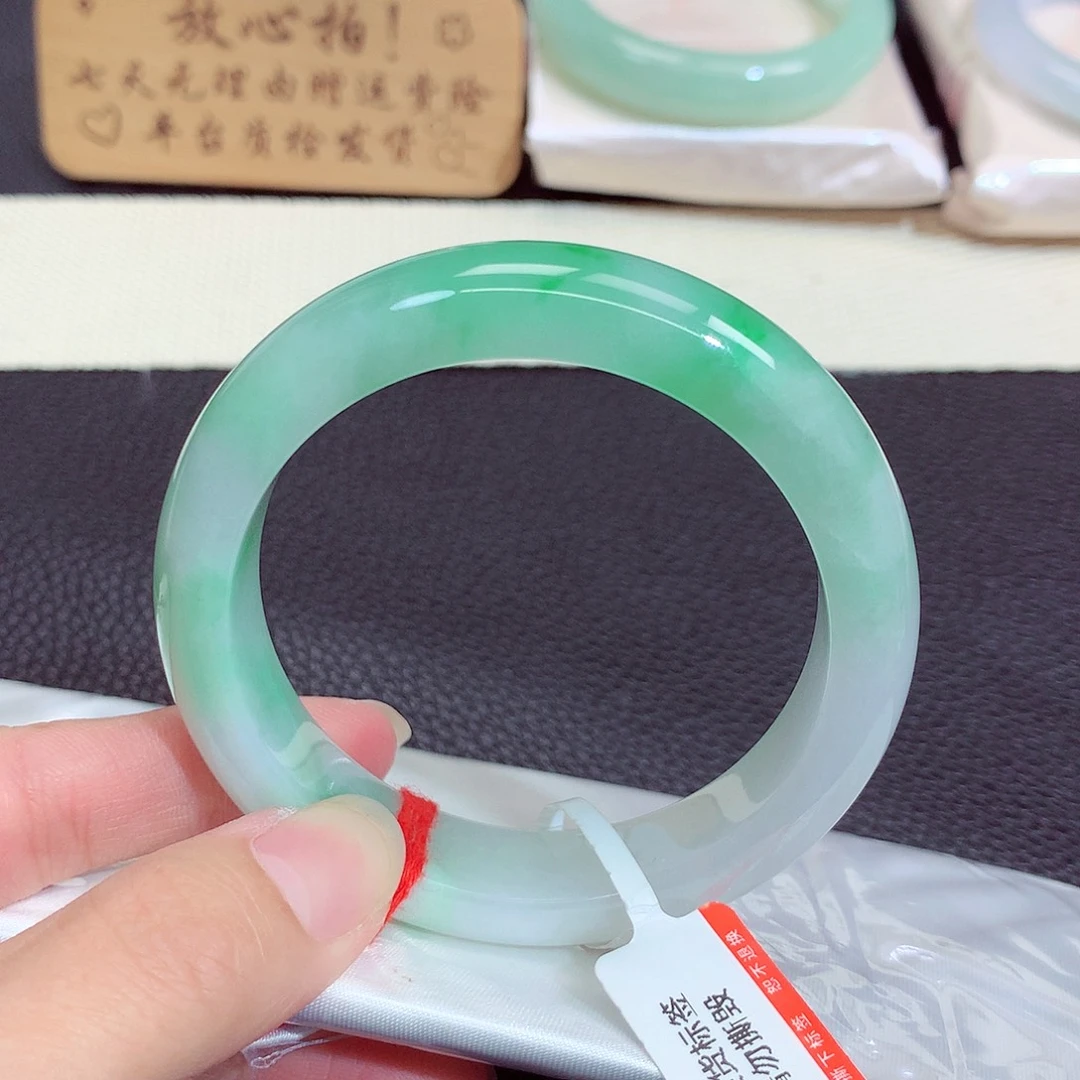 未镶嵌手镯翡翠8003