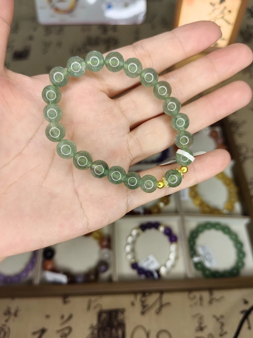 天然绿草莓水晶卡8mm