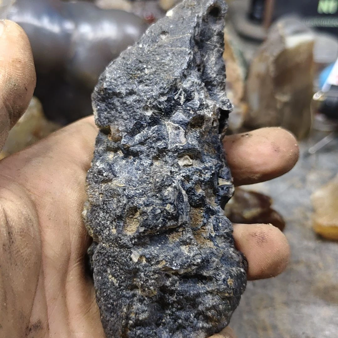 山***秀玛瑙/玉髓原石未镶嵌