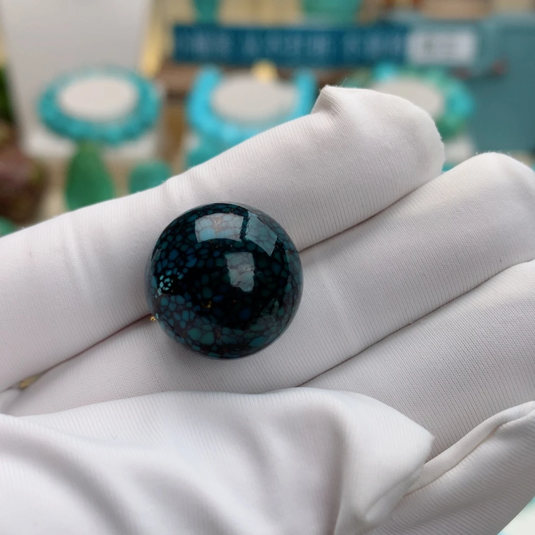 去***疑绿松石未镶嵌挂件