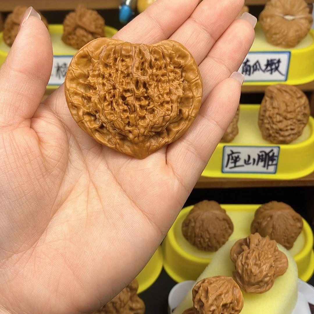 核桃桃心 文玩/木作/... 文玩把件