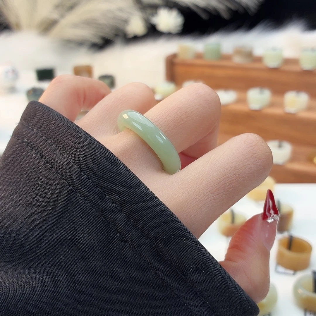 和田玉未镶嵌戒指i69蓝绿泥鳅背18.1mm