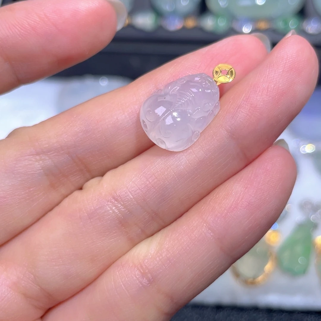 颈饰18K金镶嵌翡翠翡翠