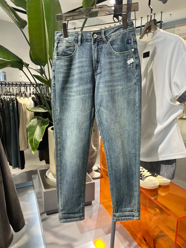 刺绣锥形牛仔裤春夏复古男款长裤弹力百搭修身时尚浅蓝水洗