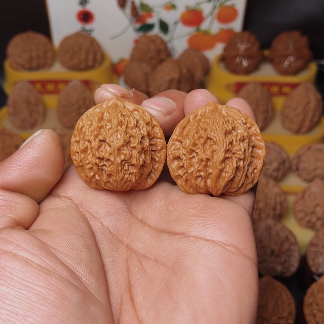 把件文玩核桃文玩核桃把件38尺盘龙纹狮子头