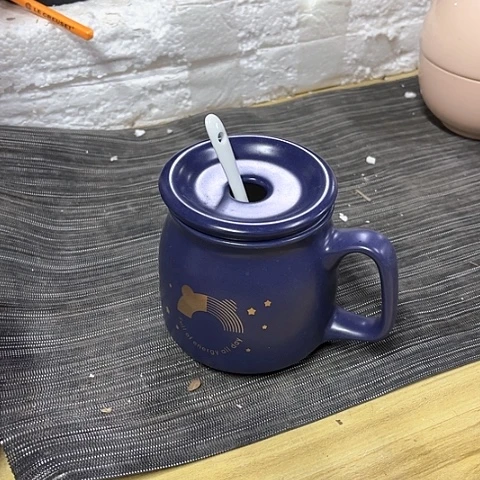 微瑕，不明火，口径8高度8，2套配2勺子