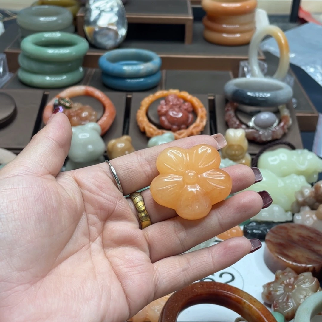 石英质玉手镯合金z***g