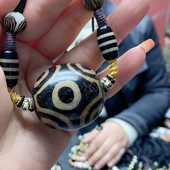 玛瑙/玉髓颈饰合金