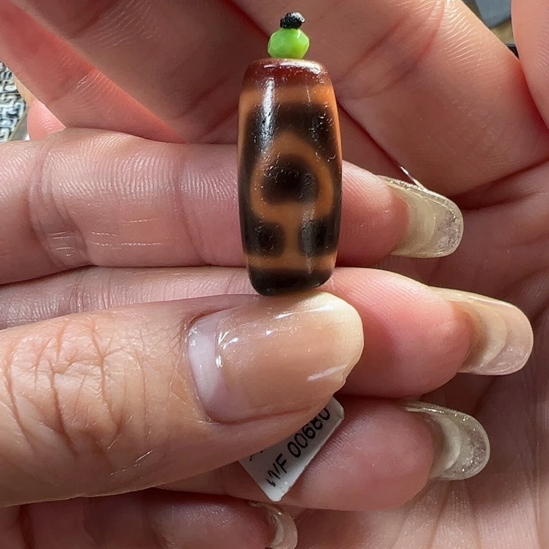 玛瑙/玉髓未镶嵌珠宝半成品小卢菩提两眼