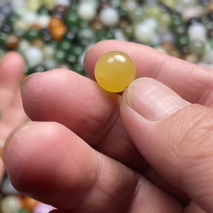 颈饰未镶嵌和田玉安*?