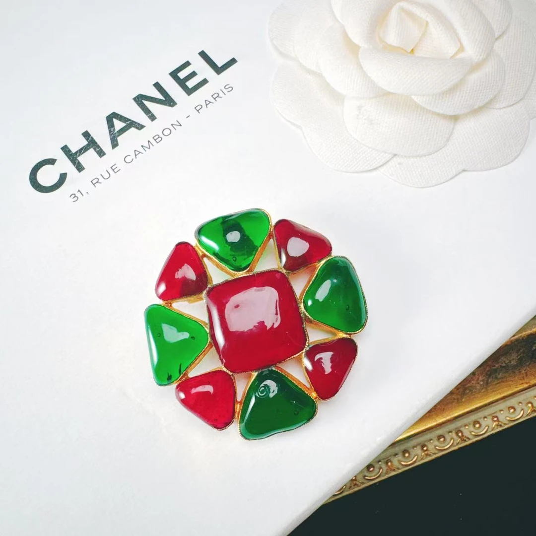 95新 Chanel/香奈儿 柚礼中古/香奈儿红绿浇筑琉璃胸针lz507247